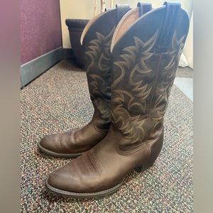 Ariat Men’s brown leather boots size 9